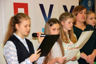 читают лицей 15-3.JPG